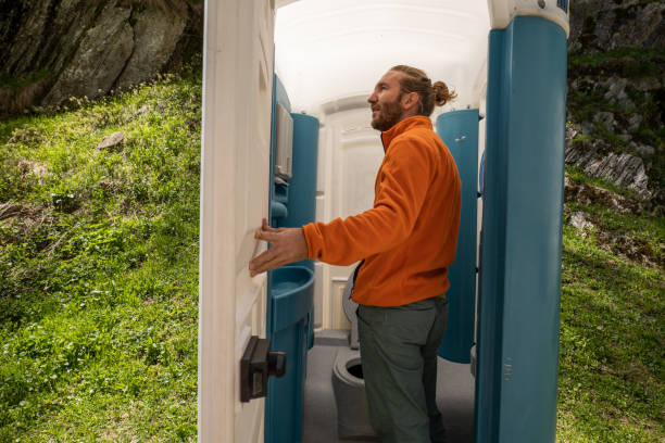 Best Portable restroom trailer rental  in Farmersburg, IN