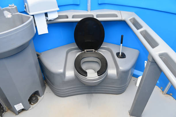Porta potty rental for outdoor events in Farmersburg, IN